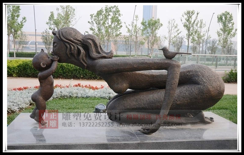 母子銅雕