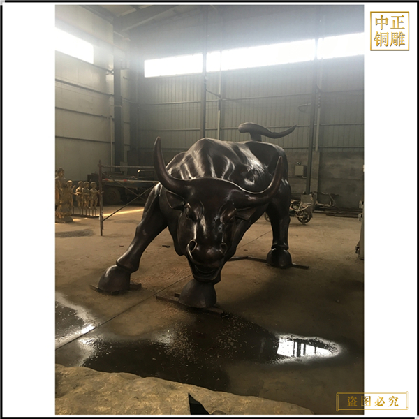 a廣場(chǎng)華爾街銅牛鑄造.jpg